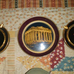 Two roses and The Parthenon